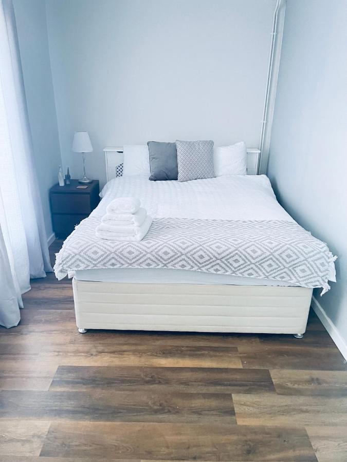 Small Doble, Shared House Filton Extérieur photo