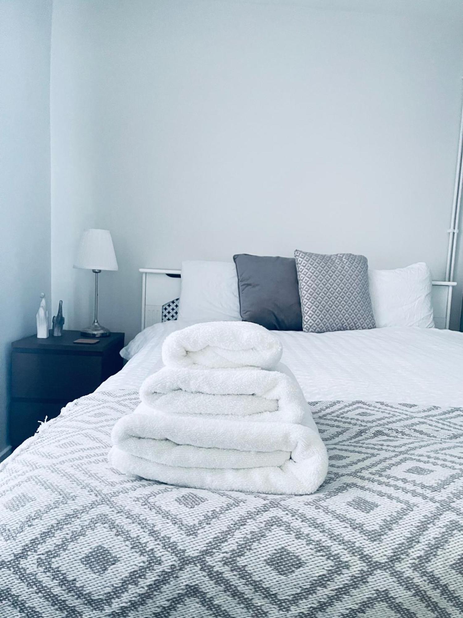 Small Doble, Shared House Filton Chambre photo